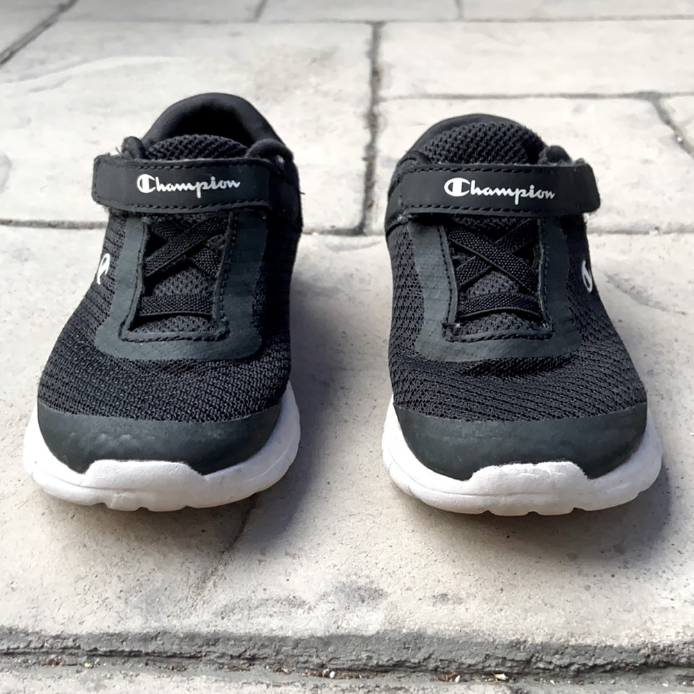Champion Black and White Sneakers Toddler Boys 8.5